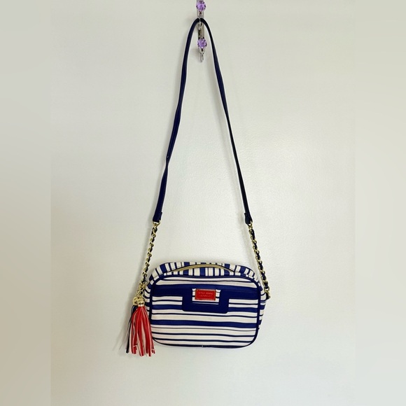 Betsey Johnson Crossbody Bag - Picture 1 of 7